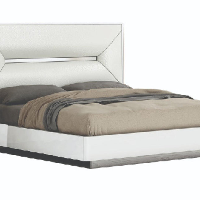 1071 - Cypress King Bed in White