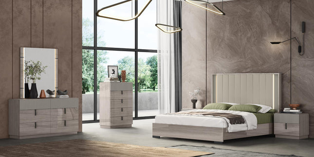 Bristol 1781 Bed Set