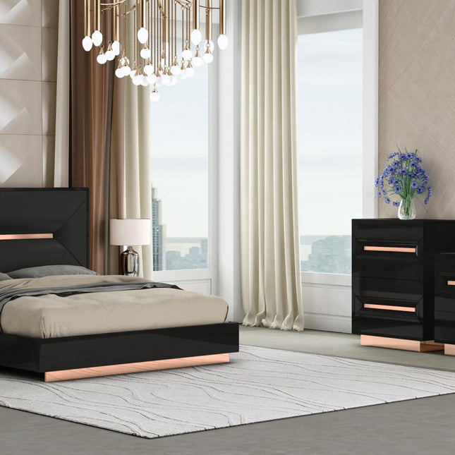 2071 Talia King Bedroom Set in Black & Gold