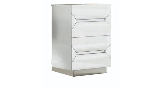 1071 Cypress Chest in White