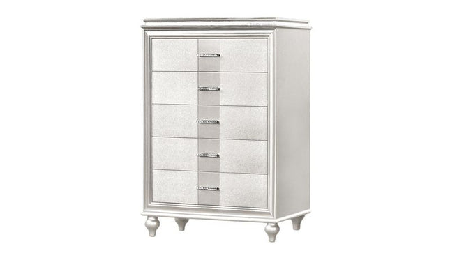 1141 Ginger Chest in White