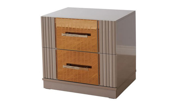 1341 Lorenzo Nightstand