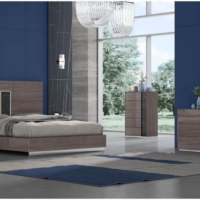 1371 Elliot King Bedroom Set