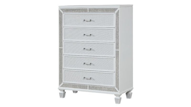 1391 Crystal Chest in White
