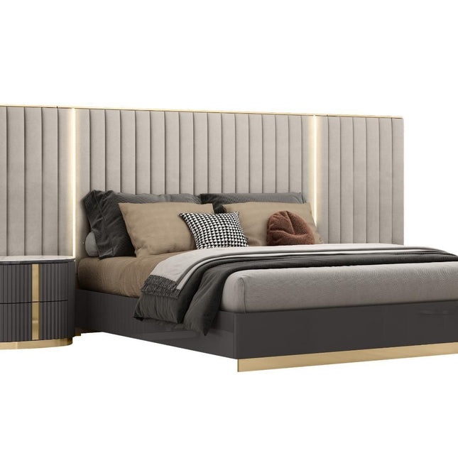 1631 Madrid Queen Bed