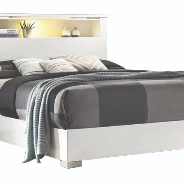 1021 Elaine King Bed White