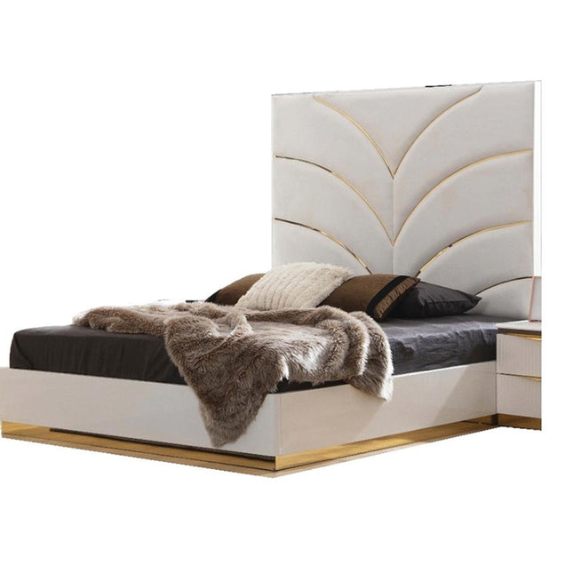 1401 Laura King Bed