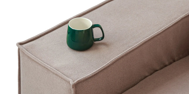 Urban Plus Sofa / Sectional